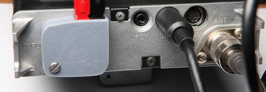 3D printed Power Pole adaptor on the back of my FT-817nd. FT-817nd rear with 3D printed power pole adaptor